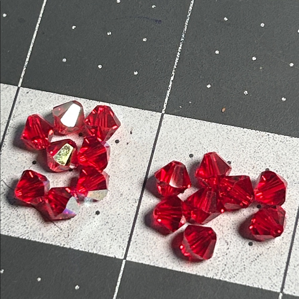 V Swarovski AB 6mm Light Siam Bicone (8)